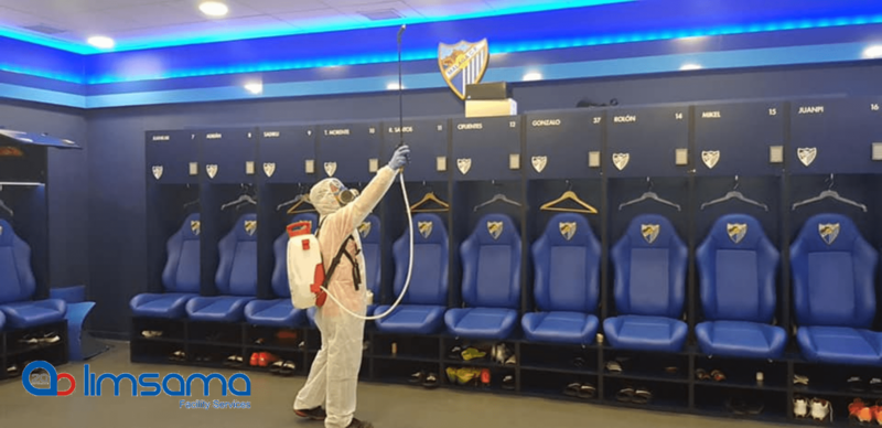 Limpieza de vesturarios del Málaga Fútbol Club